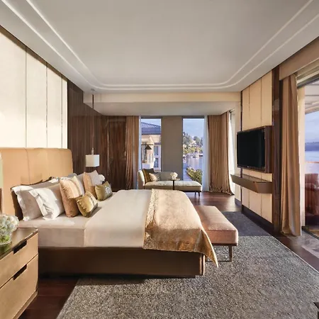 Mandarin Oriental Bosphorus, Istanbul Hotel Exterior photo